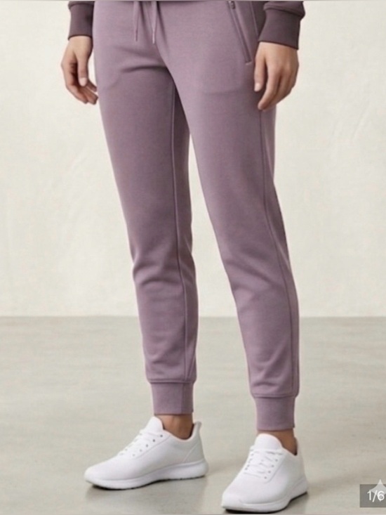 Kirkland Signature Pants - Kirkland Signature women’s smallPurple Sweatpants, great pants NWT